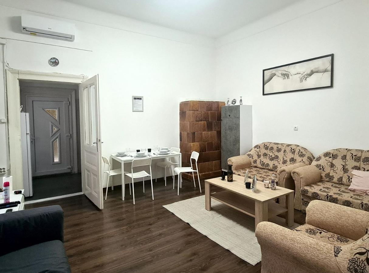 Apartamento Downtown Akacfa Budapest Exterior foto